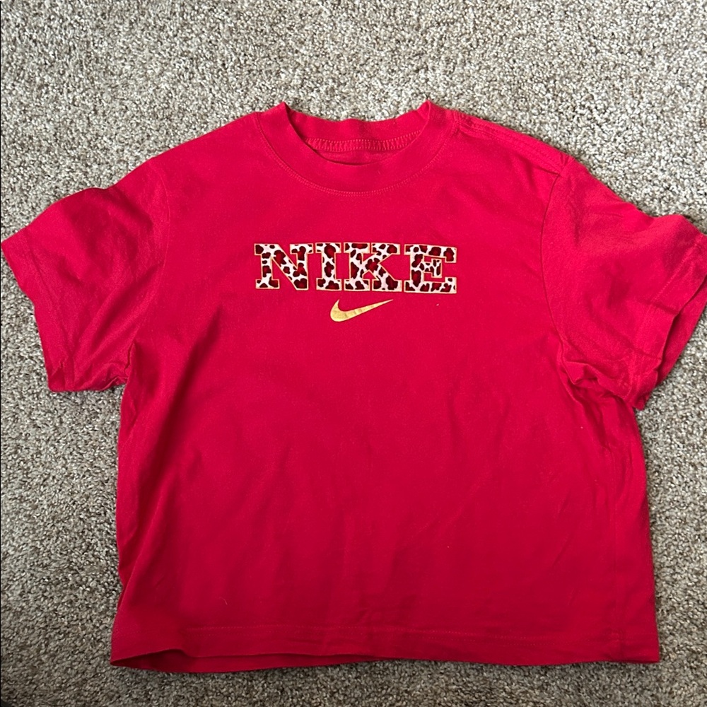 Nike Red Tee loose fit youth shirt